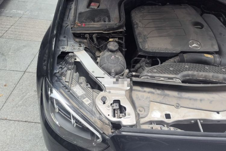 Used Mercedes-Benz E-Class 2021 Restyled E 300 L Luxury Edition Engine Bay Right