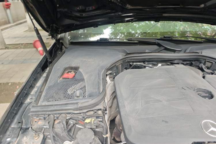Used Mercedes-Benz E-Class 2021 E 300 L Sporty and Stylish Model Engine Bay Right
