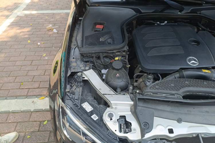 Used Mercedes-Benz E-Class 2021 E 300 L Luxury Model Engine Bay Right