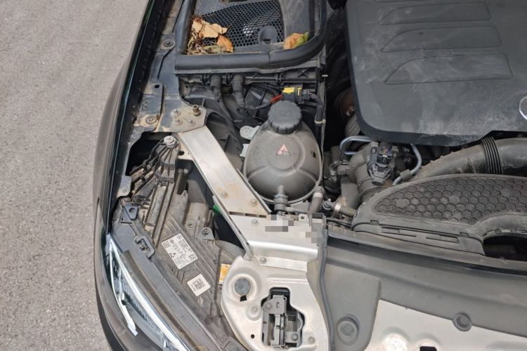 Used Mercedes-Benz E-Class 2021 Facelift E 260 L Sport Edition Engine Bay Right