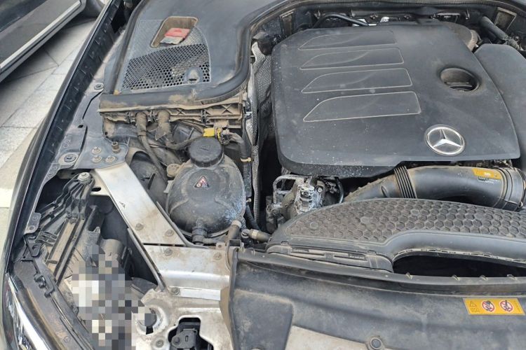 Used Mercedes-Benz E-Class 2021 Restyled E 300 L Luxury Edition Engine Bay Right