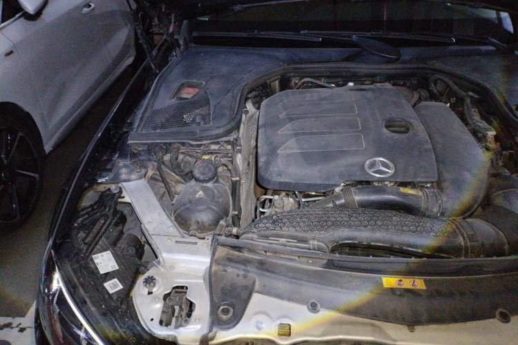 Used Mercedes-Benz E-Class 2021 E 300 L Sport Luxury Edition Engine Bay Right