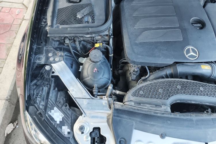 Used Mercedes-Benz E-Class 2021 Facelift E 260 L Engine Bay Right