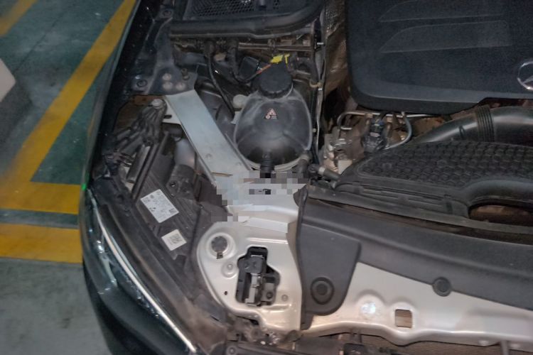 Used Mercedes-Benz E-Class 2021 Restyled E 300 L Sport Luxury Edition Engine Bay Right
