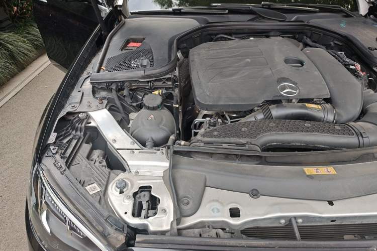 Used Mercedes-Benz E-Class 2021 E 300 L Sporty and Stylish Model Engine Bay Right