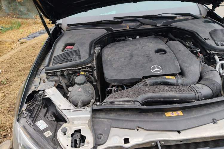 Used Mercedes-Benz E-Class 2021 E 260 Stylish Sports Edition Engine Bay Right