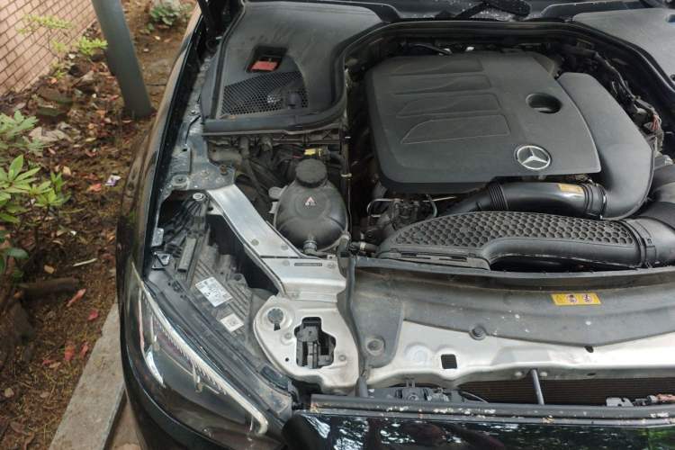 Used Mercedes-Benz E-Class 2021 E 300 L Sport Luxury Edition Engine Bay Right