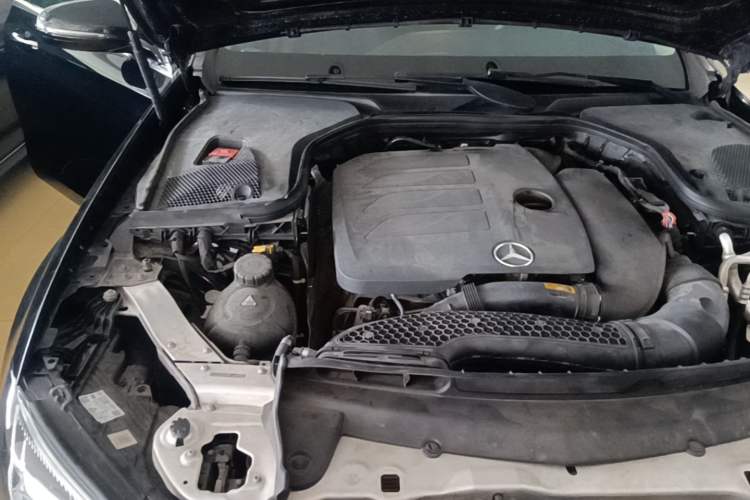 Used Mercedes-Benz E-Class 2021 Facelift E 260 L Engine Bay Right