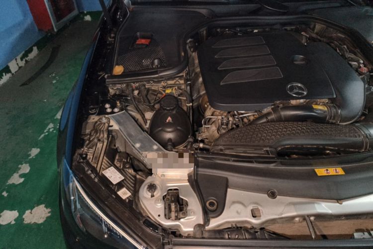 Used Mercedes-Benz E-Class 2021 Restyled E 300 L Luxury Edition Engine Bay Right