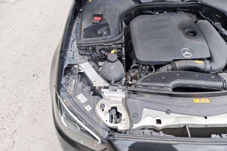 Used Mercedes-Benz E-Class 2021 Facelift E 260 L Engine Bay Right