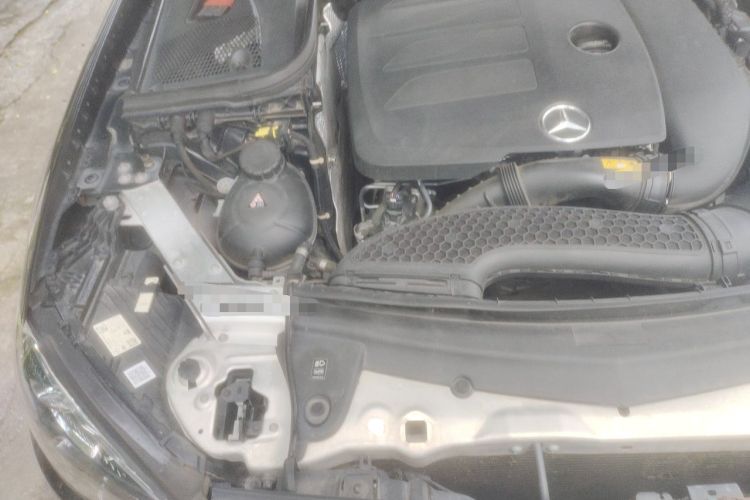 Used Mercedes-Benz E-Class 2021 E 300 L Premium Edition Engine Bay Right
