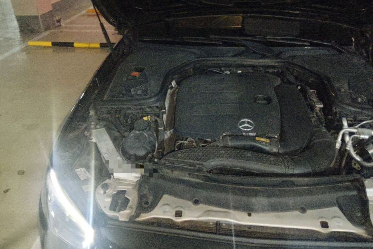 Used Mercedes-Benz E-Class 2021 E 300 L Sporty and Stylish Model Engine Bay Right