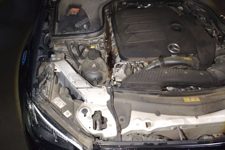 Used Mercedes-Benz E-Class 2021 Facelift E 300 L Stylish Edition Engine Bay Right