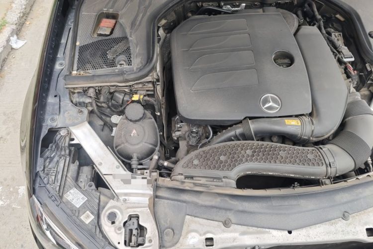 Used Mercedes-Benz E-Class 2021 Restyled E 300 L Luxury Edition Engine Bay Right