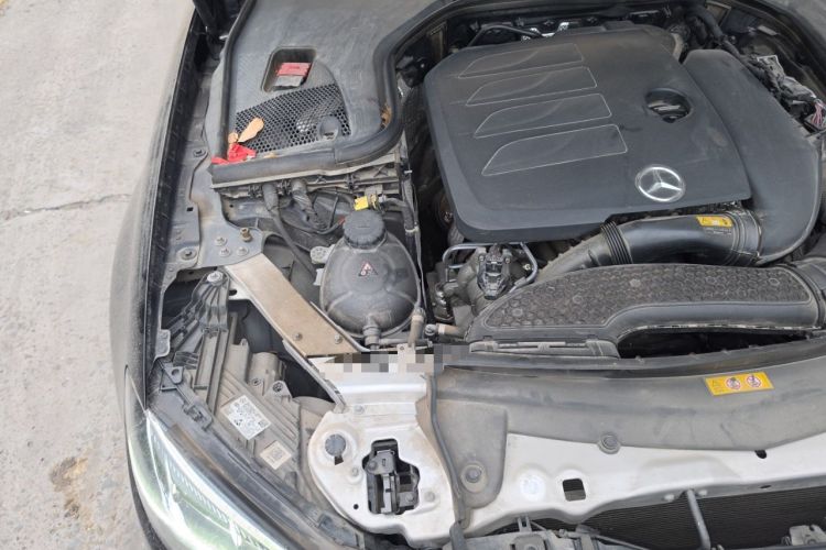 Used Mercedes-Benz E-Class 2021 Restyled E 300 L Sport Luxury Edition Engine Bay Right