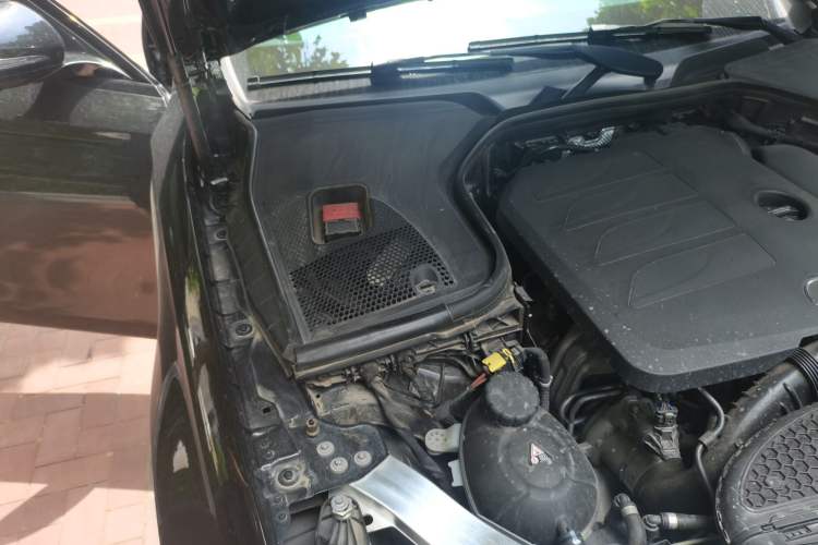 Used Mercedes-Benz E-Class 2021 Restyled E 300 Sport Edition Engine Bay Right
