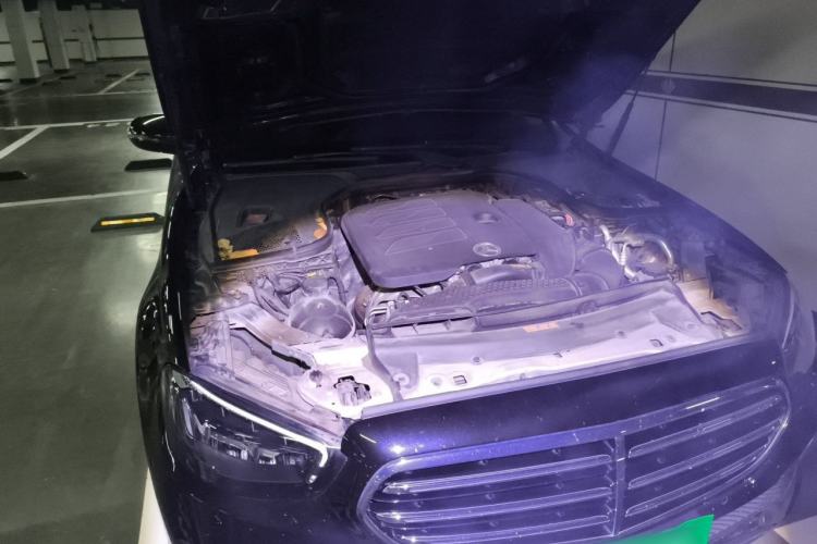 Used Mercedes-Benz E-Class 2021 E 260 L Sport Edition Engine Bay Right