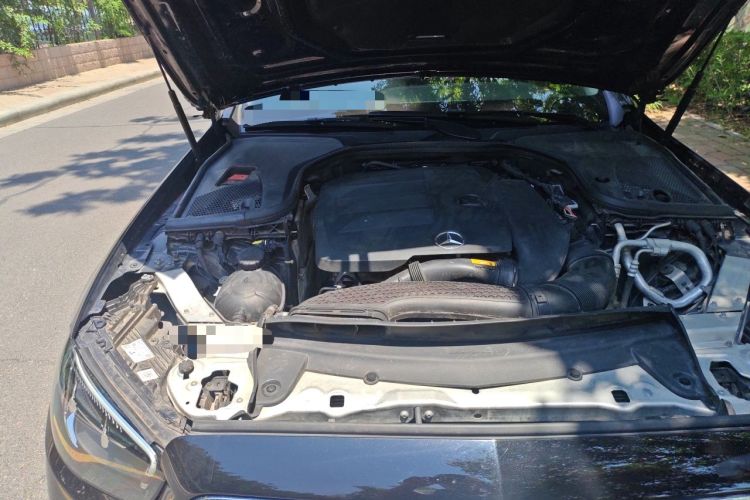 Used Mercedes-Benz E-Class 2021 E 300 L Stylish Model Engine Bay Right