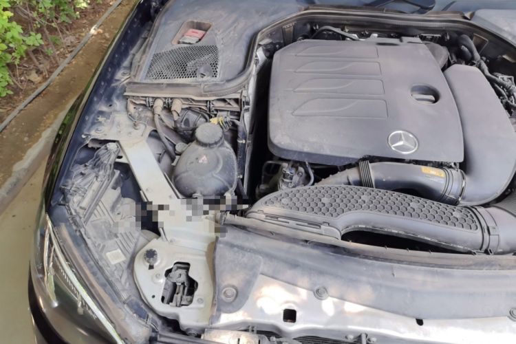 Used Mercedes-Benz E-Class 2021 Facelift E 300 L Stylish Edition Engine Bay Right