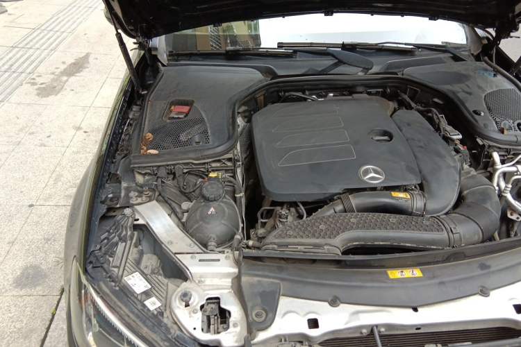 Used Mercedes-Benz E-Class 2021 E 300 L Stylish Model Engine Bay Right