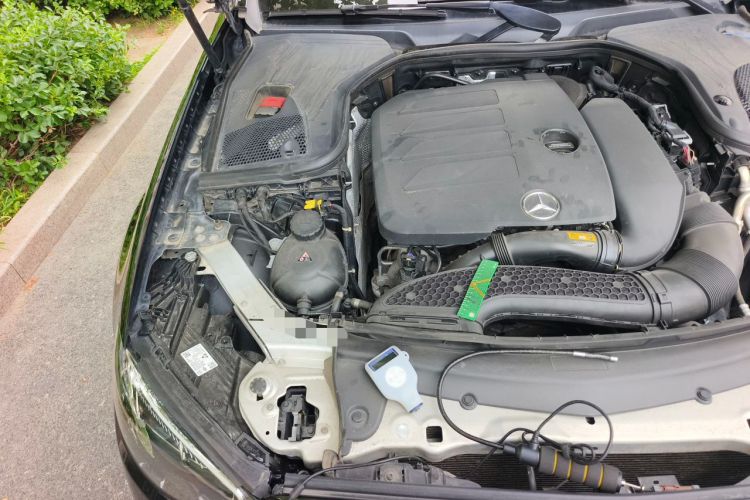 Used Mercedes-Benz E-Class 2021 E 300 L Luxury Model Engine Bay Right