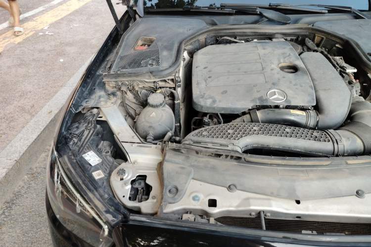 Used Mercedes-Benz E-Class 2021 E 300 L Sporty and Stylish Model Engine Bay Right