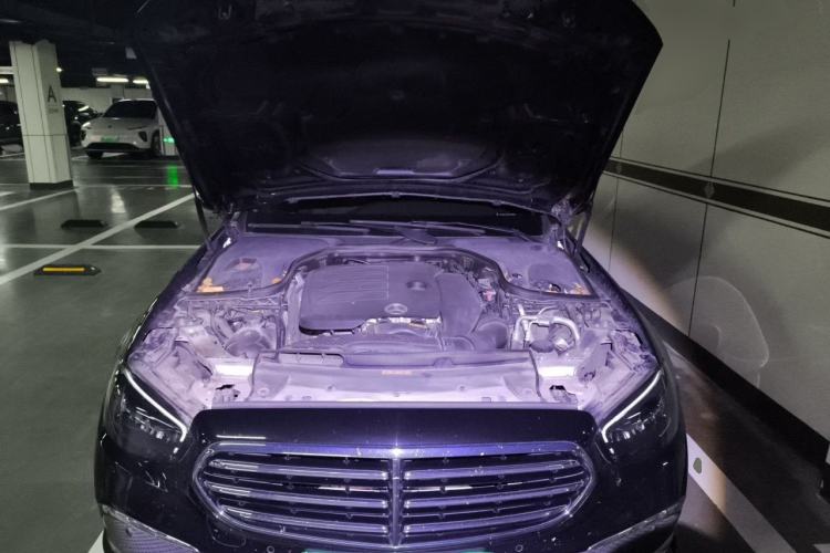 Used Mercedes-Benz E-Class 2021 E 260 L Sport Edition Engine Bay