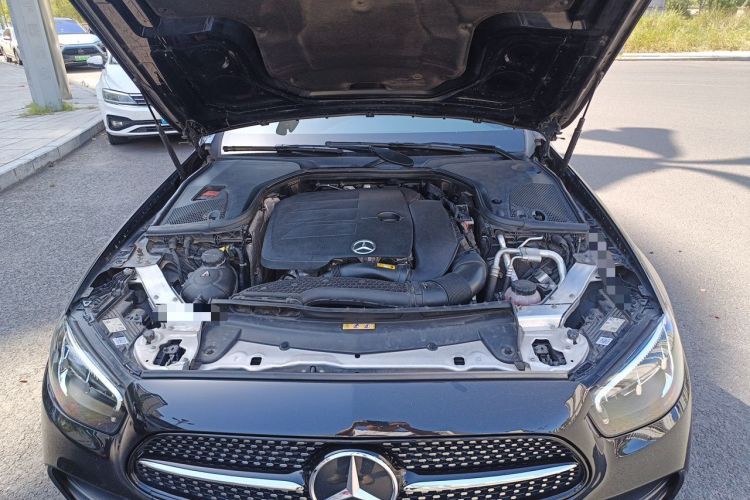Used Mercedes-Benz E-Class 2021 E 260 Stylish Sports Edition Engine Bay