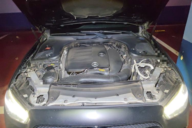 Used Mercedes-Benz E-Class 2021 E 300 L Sport Luxury Edition Engine Bay