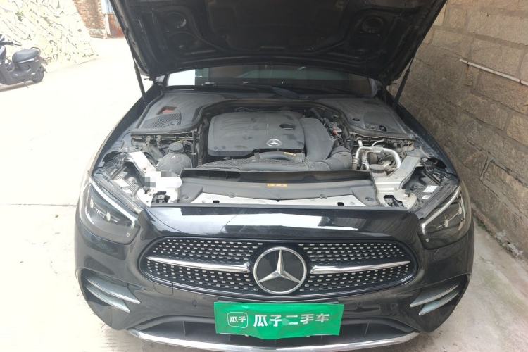 Used Mercedes-Benz E-Class 2021 E 260 L Engine Bay