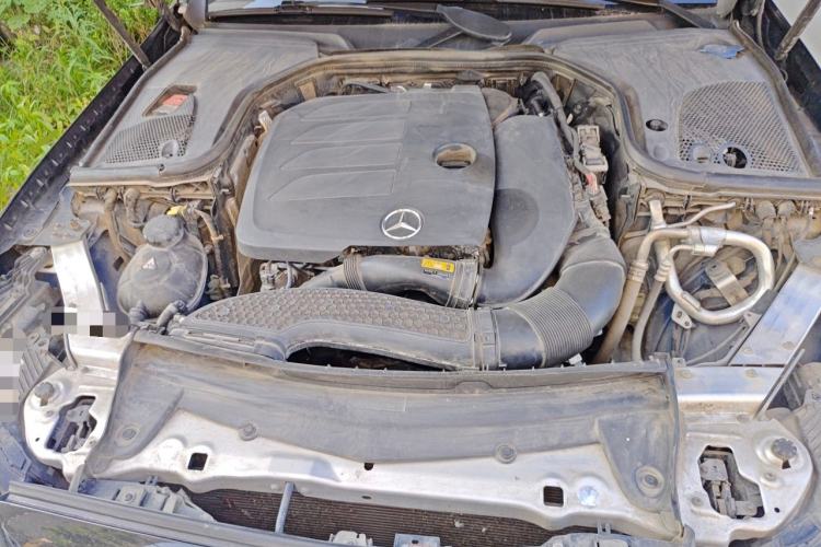 Used Mercedes-Benz E-Class 2021 E 300 L Luxury Model Engine Bay