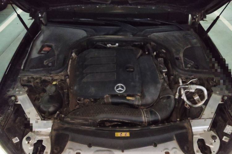 Used Mercedes-Benz E-Class 2021 Facelift E 260 L Engine Bay