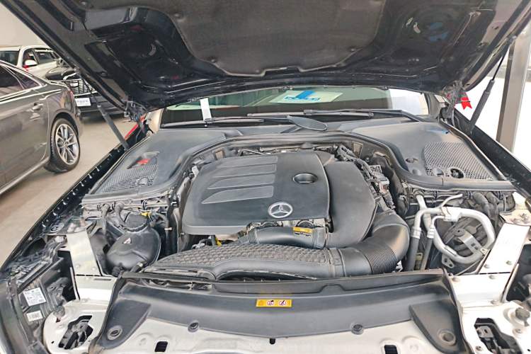 Used Mercedes-Benz E-Class 2021 Facelift E 300 L Stylish Edition Engine Bay