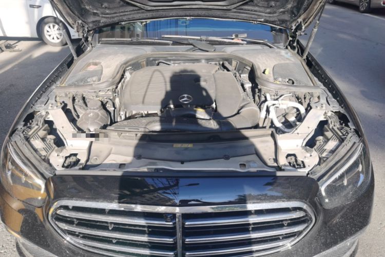 Used Mercedes-Benz E-Class 2021 Restyled E 300 L Luxury Edition Engine Bay