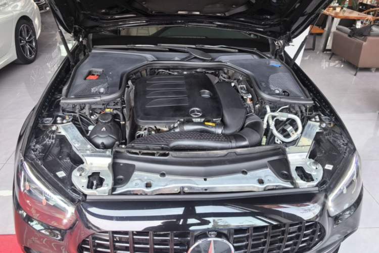 Used Mercedes-Benz E-Class 2021 E 300 L Sport Luxury Edition Engine Bay