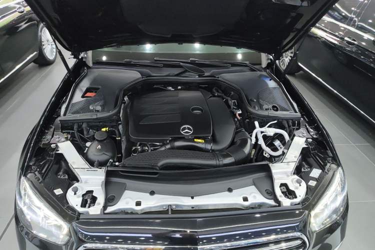 Used Mercedes-Benz E-Class 2021 E 300 L Luxury Model Engine Bay