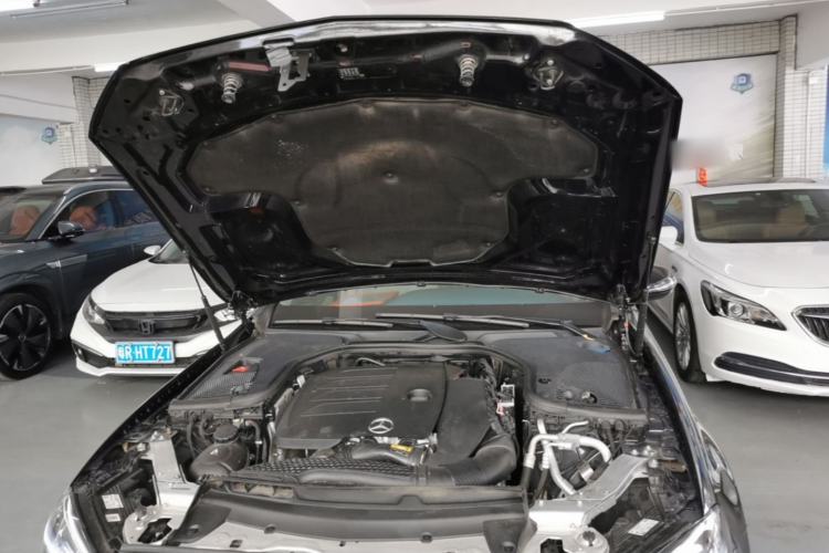 Used Mercedes-Benz E-Class 2021 Facelift E 260 L Engine Bay