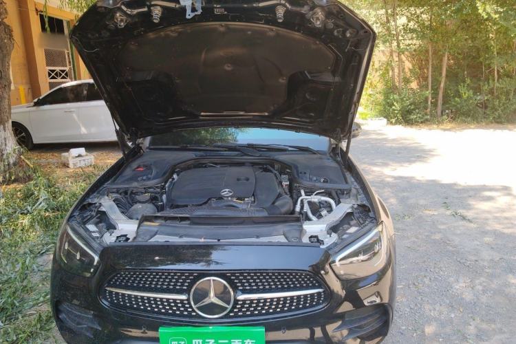 Used Mercedes-Benz E-Class 2021 Facelift E 260 L 4MATIC Engine Bay