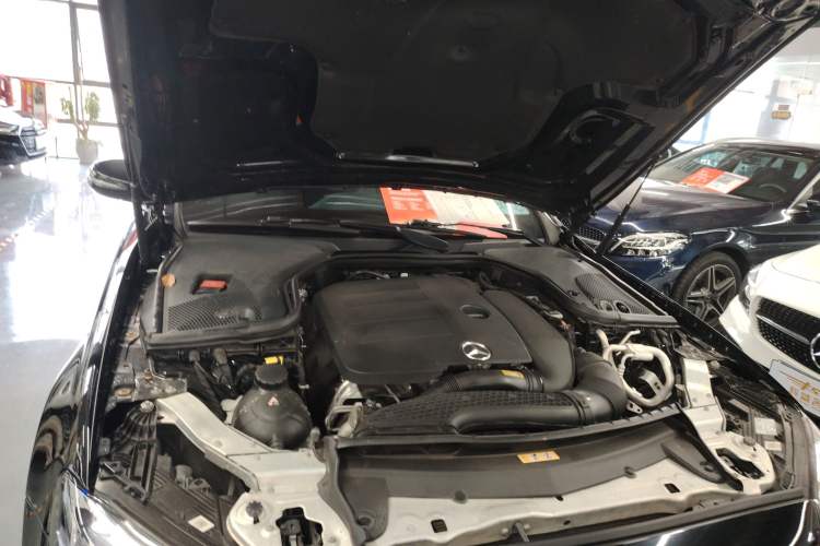 Used Mercedes-Benz E-Class 2021 Updated E 260 Fashion Sport Edition Engine Bay