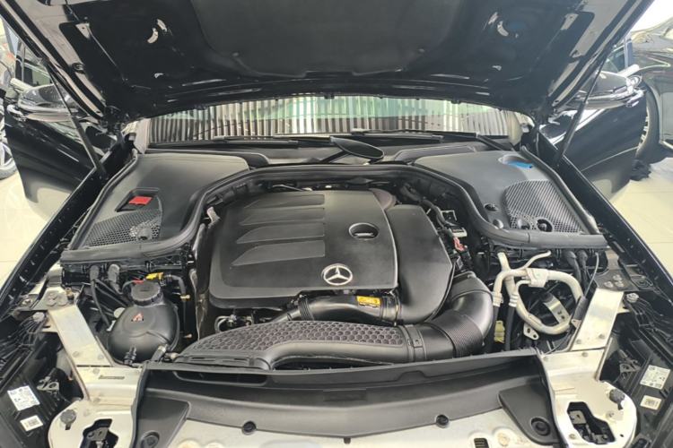 Used Mercedes-Benz E-Class 2021 Facelift E 260 L Sport Edition Engine Bay