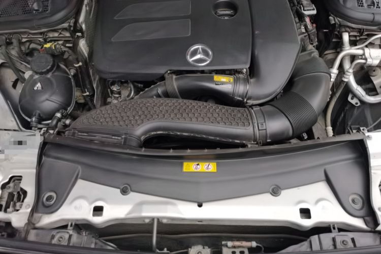 Used Mercedes-Benz E-Class 2021 Restyled E 300 L Luxury Edition Engine Bay