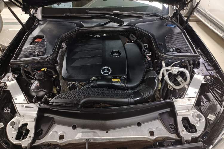 Used Mercedes-Benz E-Class 2021 E 300 L Stylish Model Engine Bay