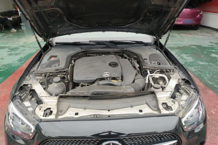 Used Mercedes-Benz E-Class 2021 E 260 L Sport Edition Engine Bay