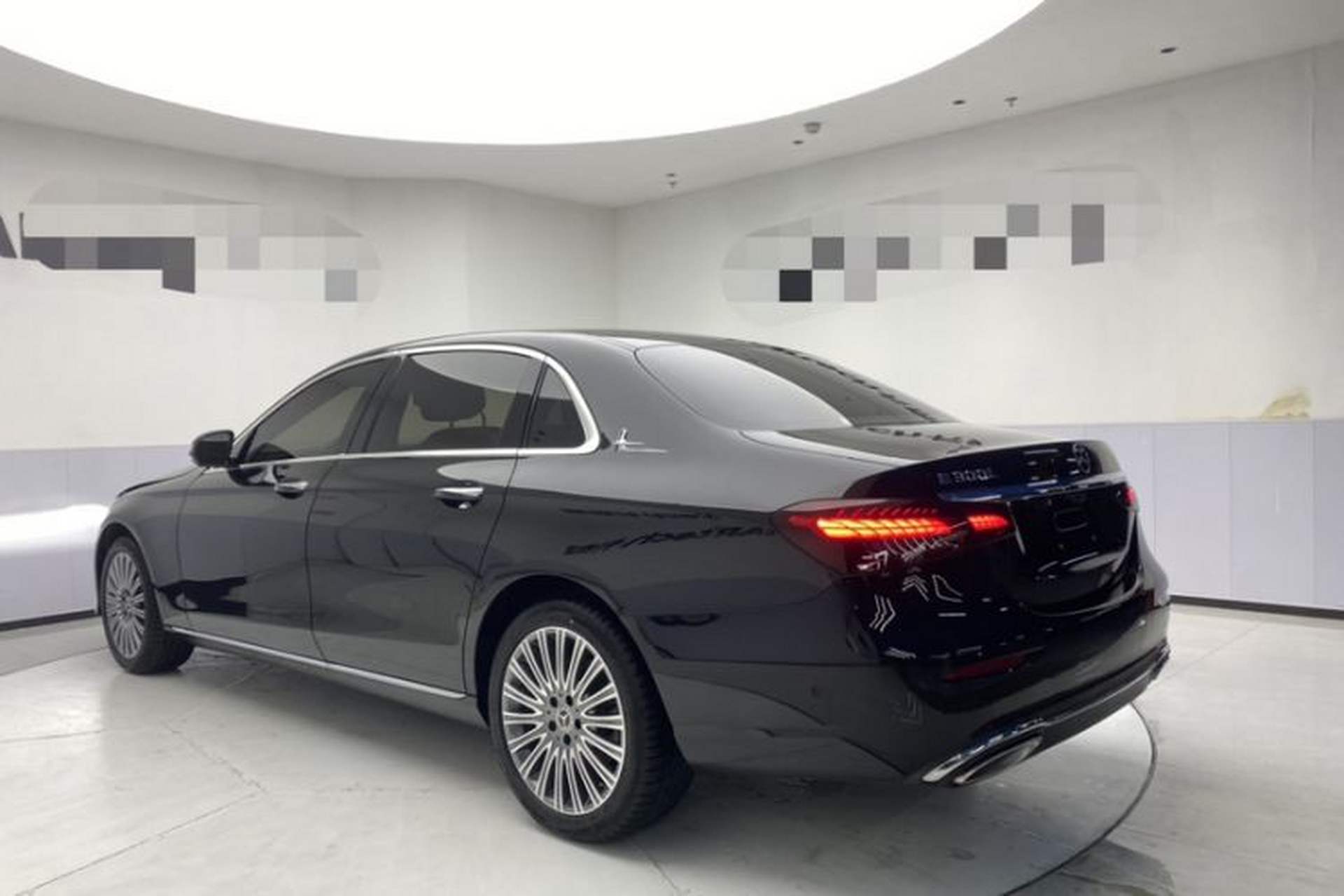 Used Mercedes-Benz E-Class 2021 Restyled E 300 L Luxury Edition Exterior 1
