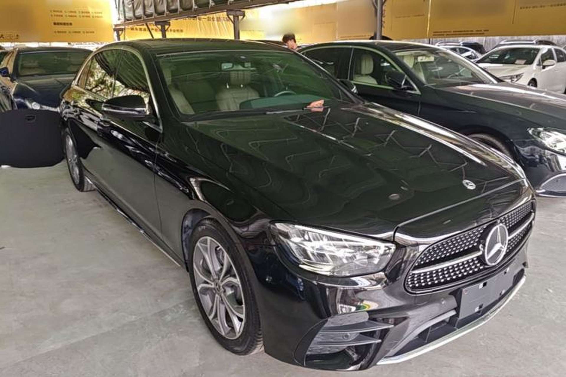 Used Mercedes-Benz E-Class 2021 Restyled E 300 L Sporty and Stylish Edition Exterior 1