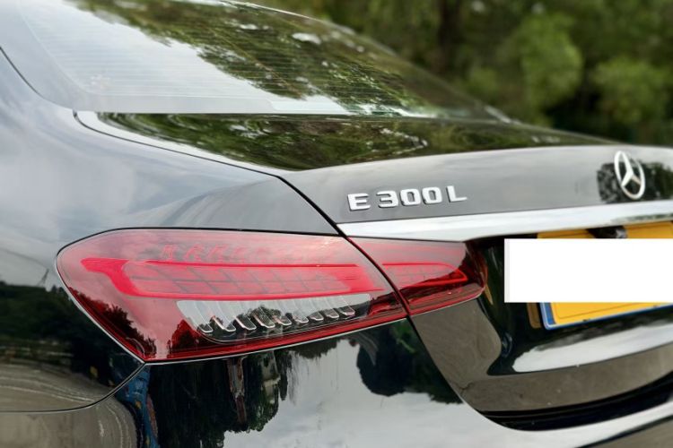 Used Mercedes-Benz E-Class 2021 E 300 L Sporty and Stylish Model Exterior 1