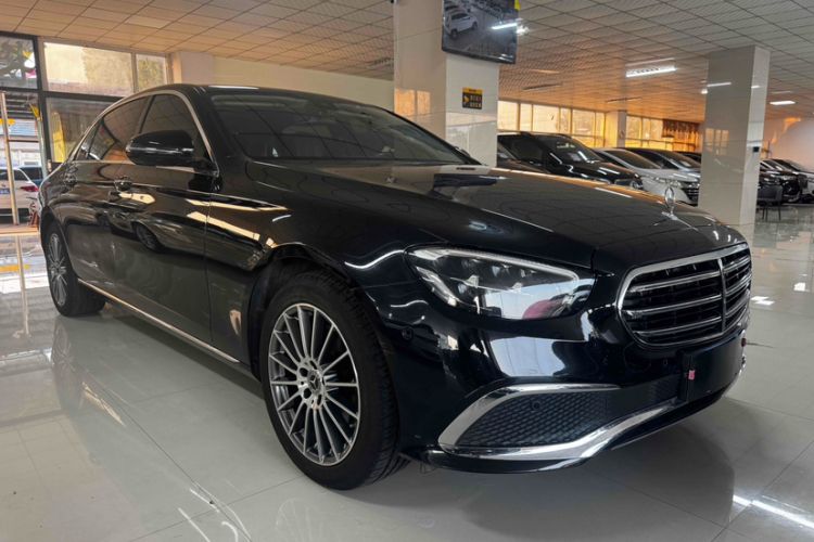 Used Mercedes-Benz E-Class 2021 Facelift E 260 L Exterior 1