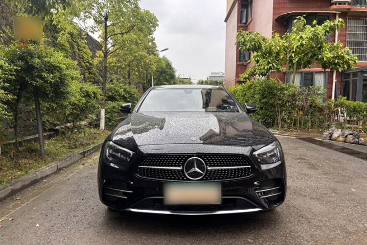 Used Mercedes-Benz E-Class 2021 E 300 L Sporty and Stylish Model Exterior 10