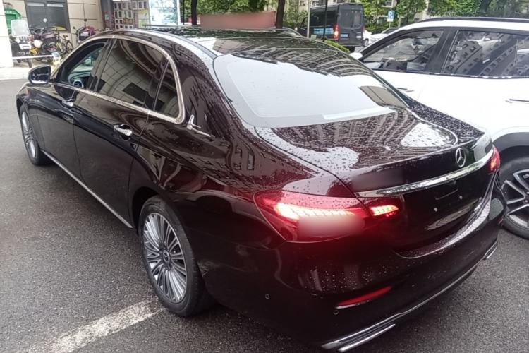 Used Mercedes-Benz E-Class 2021 E 300 L Premium Edition Exterior 2