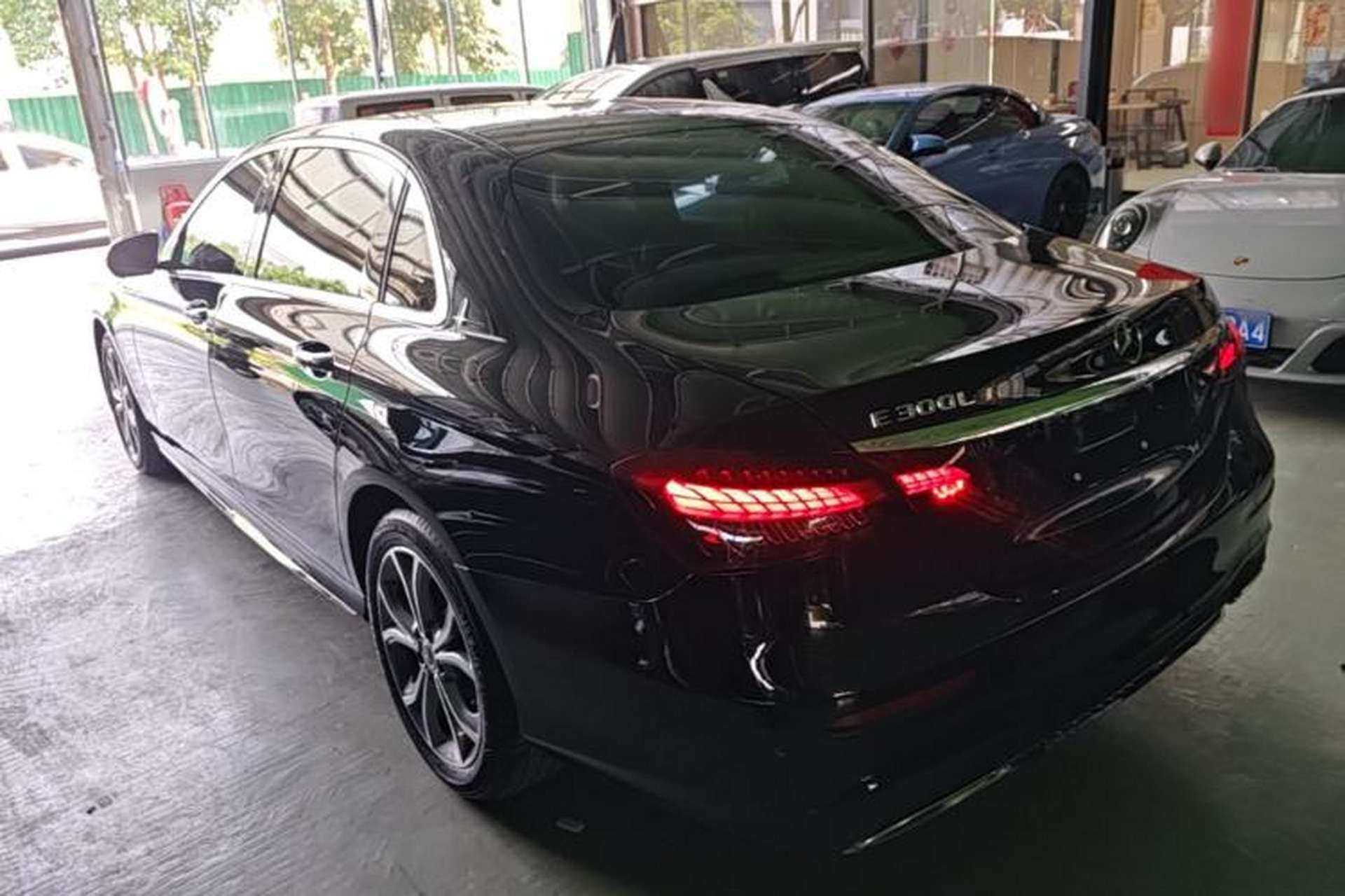 Used Mercedes-Benz E-Class 2021 Restyled E 300 L Sporty and Stylish Edition Exterior 2